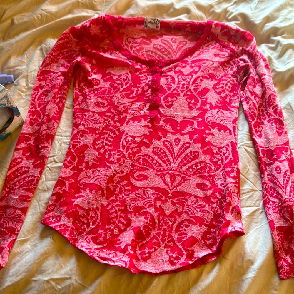 Red long sleeve lace tee. Free People size s/p
